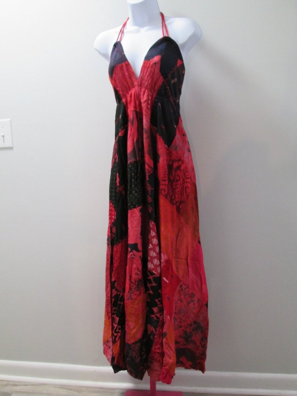 Red Patchwork Boho Ananta Halter Dress NWT OS - Picture 3 of 11